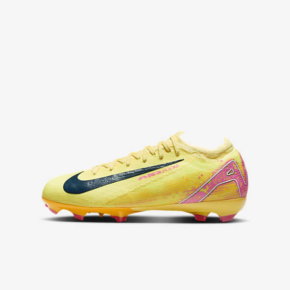 Girls Football Boots. Get 25 Off. Nike CA